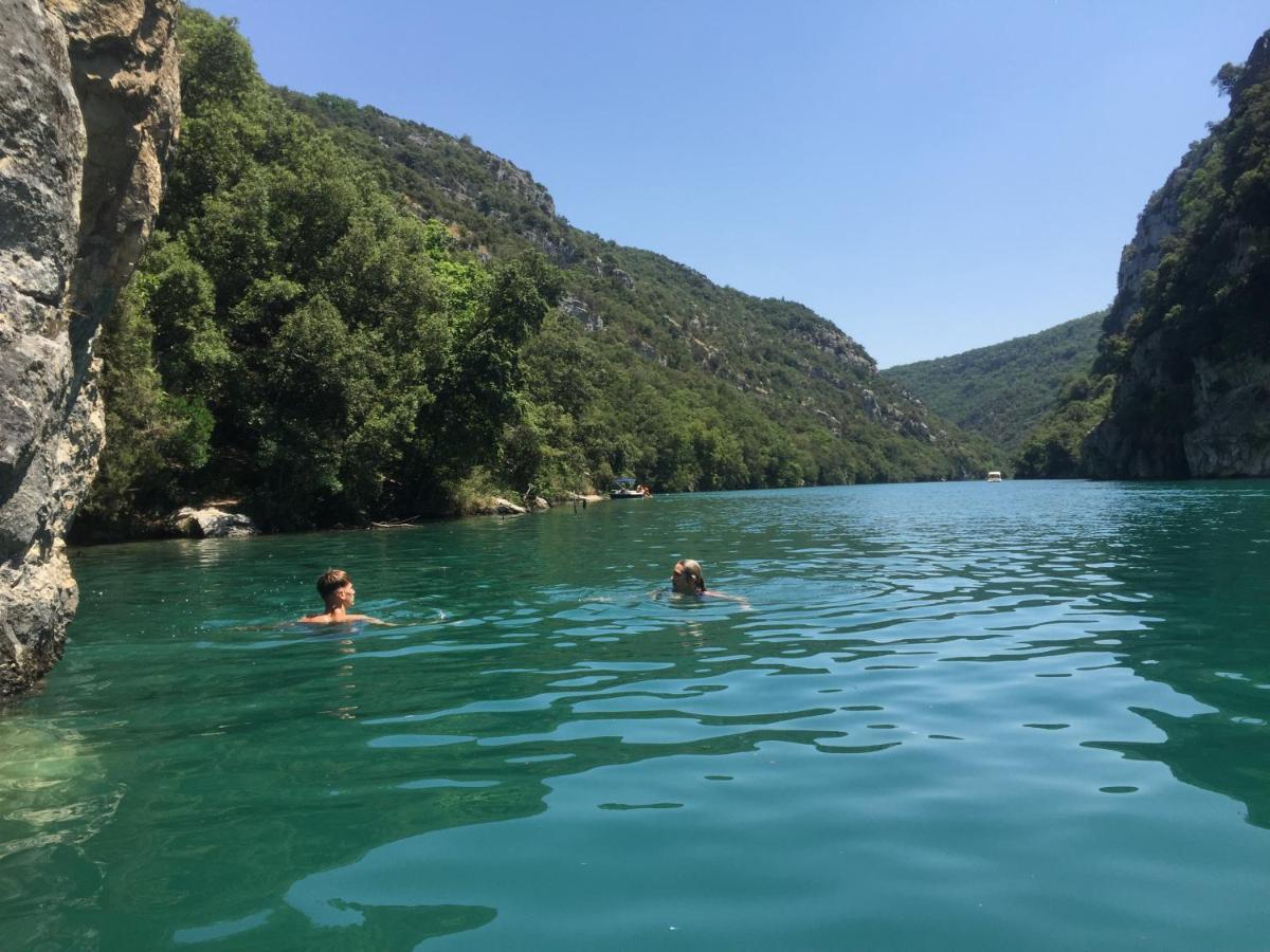 Appartamento Dépendance individuelle Nans-les-Pins Esterno foto