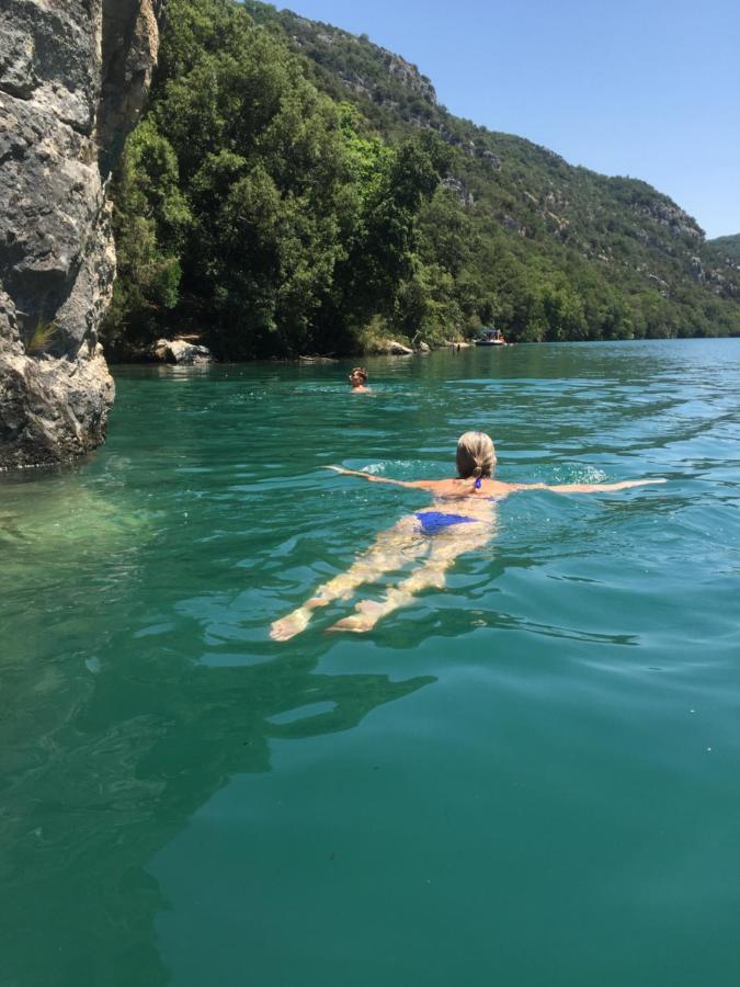 Appartamento Dépendance individuelle Nans-les-Pins Esterno foto