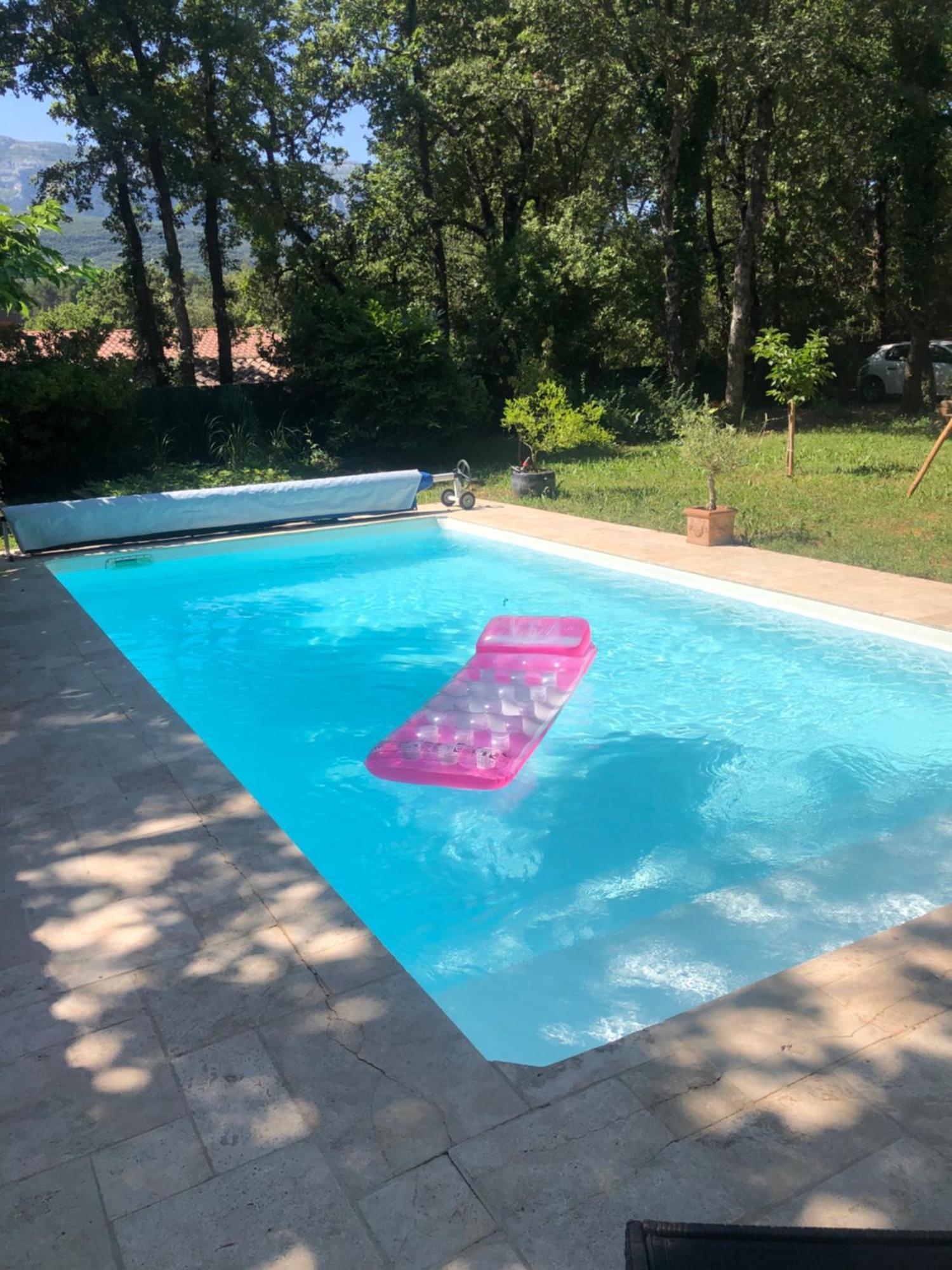 Appartamento Dépendance individuelle Nans-les-Pins Esterno foto